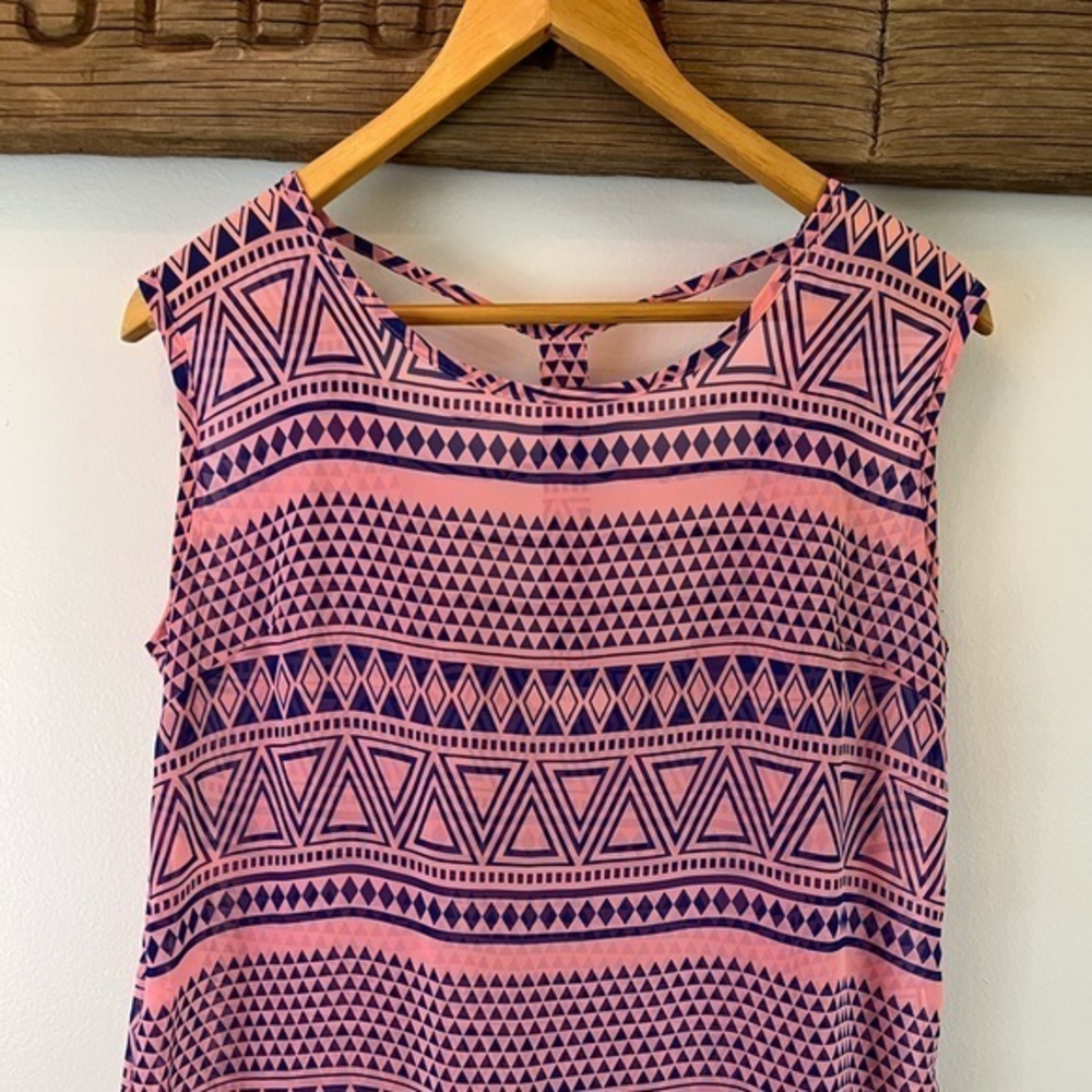 MINE Semi-Sheer Sleeveless Aztec Print‎ Top M EUC